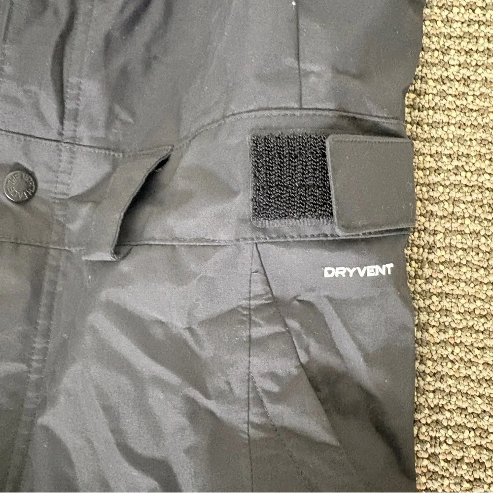 The North Face Men’s black Snow/Ski Bib size small